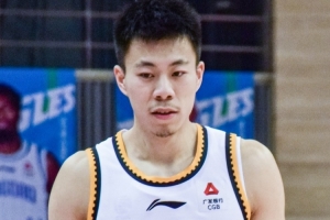 媒體人：張鎮(zhèn)麟最后或留遼寧 徐昕在積極推進離隊 上海運作內(nèi)援