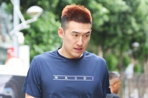 參加第9屆阜新籃球節(jié)四國男籃邀請賽的遼寧男籃 已經從大本營出發(fā)