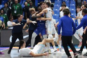 FIBA官方出具阿根廷VS多米尼加沖突罰單：6人禁賽&最多的僅2場(chǎng)