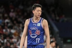 直播吧：張知垚轉會北京首鋼的交易不涉及其他球員 只有轉會費