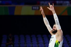 立陶宛大鐵錘！瓦蘭丘納斯13中7砍下全場最高18分9板 正負值達+24